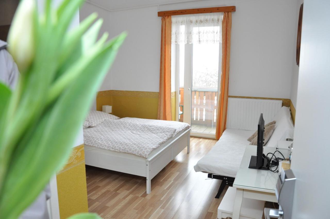 Gloriett Panzio Bed and Breakfast Fertőboz Eksteriør billede