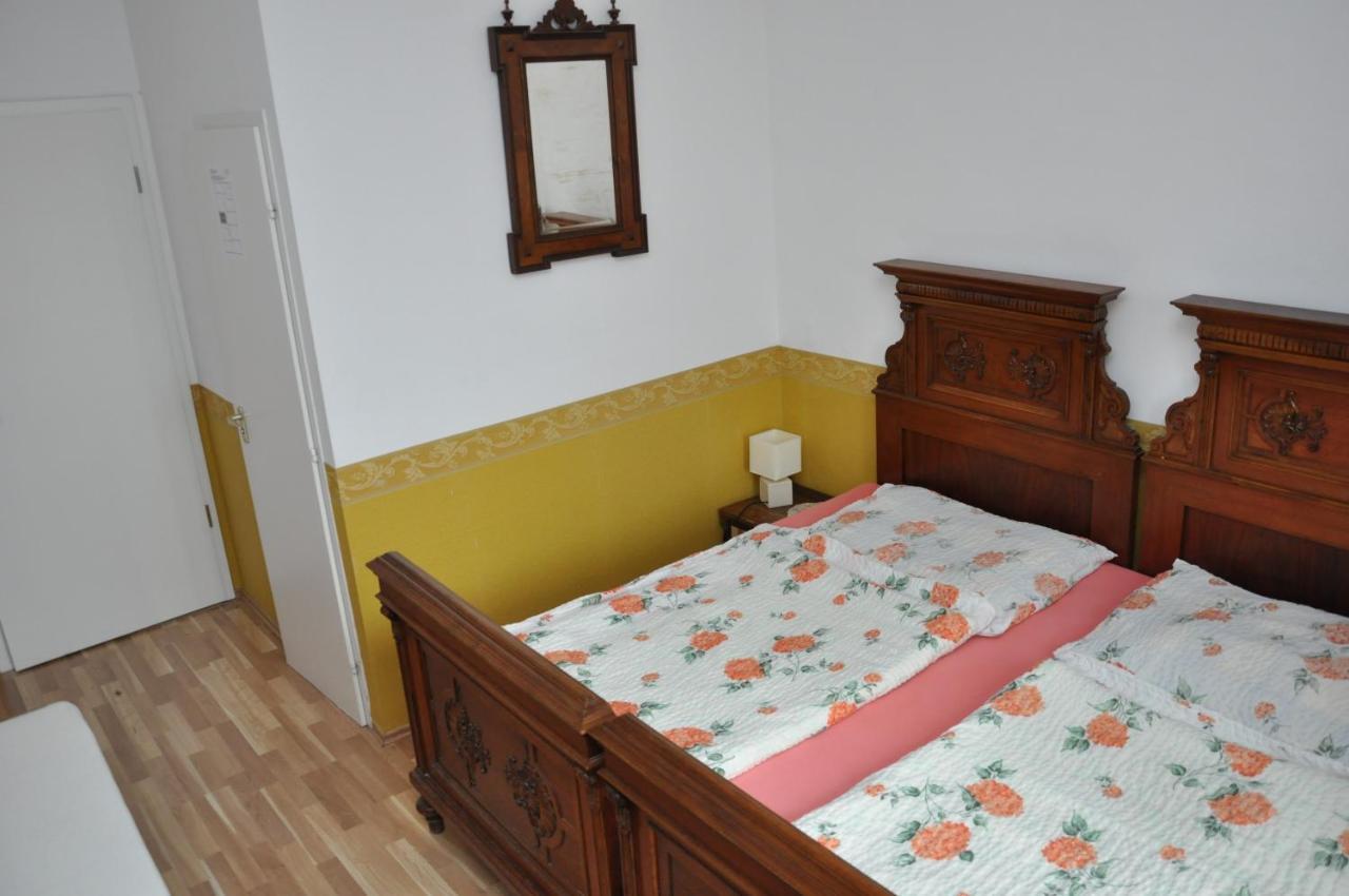 Gloriett Panzio Bed and Breakfast Fertőboz Eksteriør billede