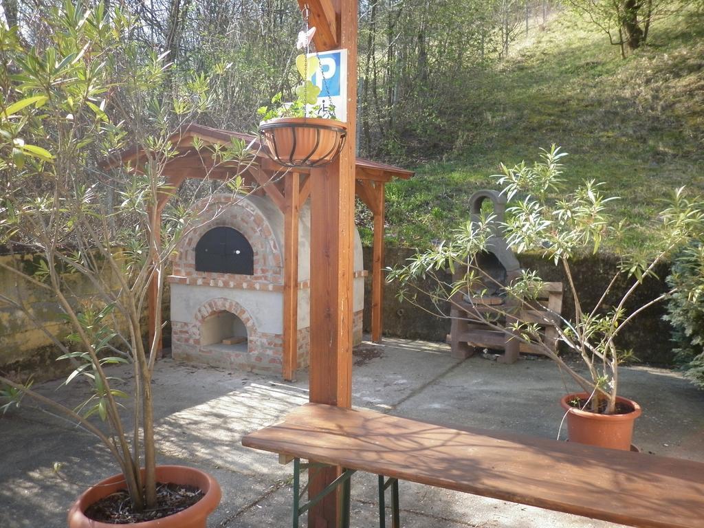 Gloriett Panzio Bed and Breakfast Fertőboz Eksteriør billede